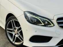 Mercedes-Benz E300 BLUETEC 2014 Car