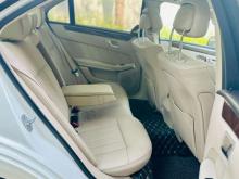 https://riyasewana.com/uploads/mercedes-benz-e300-night-71013326644.jpg