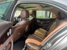 https://riyasewana.com/uploads/mercedes-benz-e350e-amg-2017-269012212324.jpg