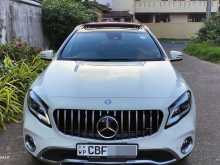 https://riyasewana.com/uploads/mercedes-benz-gla-180-1495535311.jpg