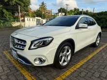 https://riyasewana.com/uploads/mercedes-benz-gla-180-2018-2112323312484.jpg