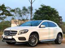 https://riyasewana.com/uploads/mercedes-benz-gla-200-16155855982.jpg
