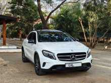 Mercedes-Benz GLA200 2015 SUV