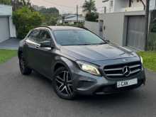 Mercedes-Benz GLA 200 2015 SUV