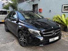 Mercedes-Benz GLA200 2015 SUV