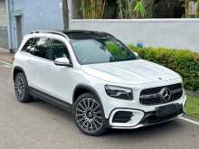 Mercedes-Benz GLB 180 AMG Premium Plus 2025 SUV