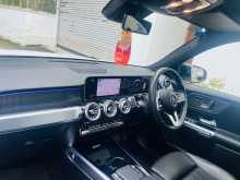 https://riyasewana.com/uploads/mercedes-benz-glb200-2020-2111093812953.jpg