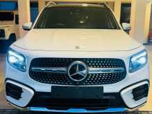 https://riyasewana.com/uploads/mercedes-benz-glb200-26133409201.jpg