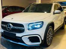 https://riyasewana.com/uploads/mercedes-benz-glb200-26133409262.jpg