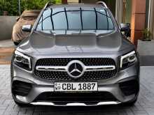 Mercedes-Benz GLB200 AMG Line 2020 SUV
