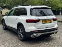 https://riyasewana.com/uploads/mercedes-benz-glb200-amg-25143201536.jpg