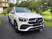 Mercedes-Benz GLE300d 2019 SUV