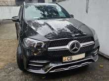 Mercedes-Benz GLE300D AMG Line 2019 SUV