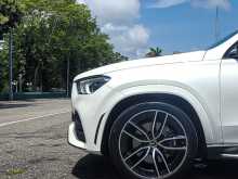 https://riyasewana.com/uploads/mercedes-benz-gle300d-airmatic-2019-2718021412012.jpg