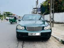 Mercedes-Benz - - W203 2000 Car