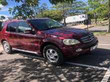 Mercedes-Benz ML320 2002 SUV