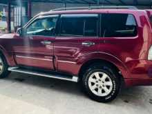 https://riyasewana.com/uploads/mercedes-benz-montero-2015-207075212872.jpg