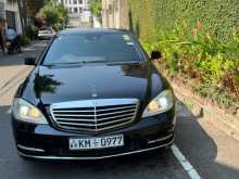 Mercedes-Benz S300 2010 Car