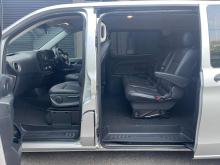 https://riyasewana.com/uploads/mercedes-benz-vito-116-21941086334.jpg