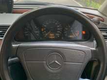 https://riyasewana.com/uploads/mercedes-benz-w-202-1996-219195812294.jpg