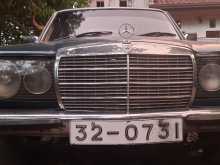 Mercedes-Benz W123 1979 Car