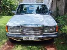 Mercedes-Benz W123 1980 Car