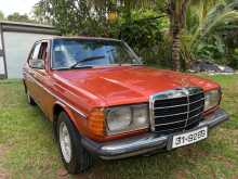 Mercedes-Benz W123 200D 1977 Car