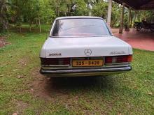 https://riyasewana.com/uploads/mercedes-benz-w123-201832276642.jpg