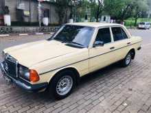 Mercedes-Benz W123 1979 Car