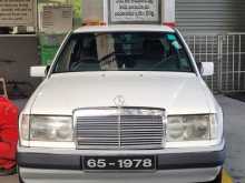 Mercedes-Benz W124 1985 Car