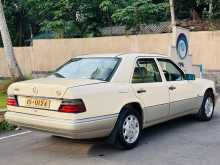 https://riyasewana.com/uploads/mercedes-benz-w124-1986-323013312633.jpg