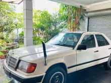 Mercedes-Benz W124 1987 Car