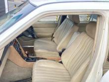 https://riyasewana.com/uploads/mercedes-benz-w124-2619511424382.jpg