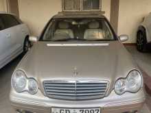 Mercedes-Benz W203C240 2000 Car