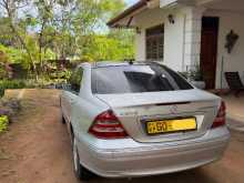 https://riyasewana.com/uploads/mercedes-benz-w203-2002-168030312433.jpg