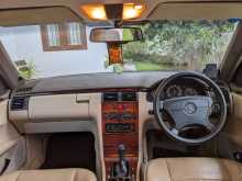 https://riyasewana.com/uploads/mercedes-benz-w210-e200-1996-712324312613.jpg