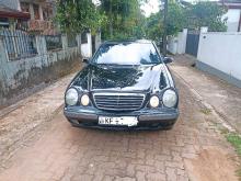 Mercedes-Benz W210 Elegance E270 2000 Car