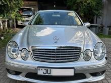 Mercedes-Benz W211 2004 Car