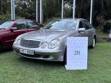 Mercedes-Benz W211 2005 Car