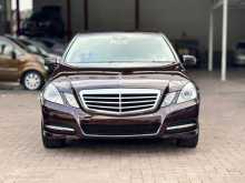 Mercedes-Benz W212 E200 Avantgarde 2010 Car
