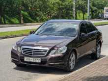Mercedes-Benz W212 E200 Avantgarde 2010 Car