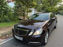 Mercedes-Benz W212 E200 2010 Car