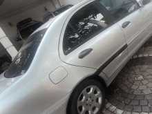 https://riyasewana.com/uploads/mercedes-benz-w230-1904034143.jpg