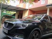 https://riyasewana.com/uploads/mg-zs-2018-213073912842.jpg