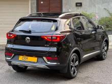 https://riyasewana.com/uploads/mg-zs-29000km-52138206186.jpg