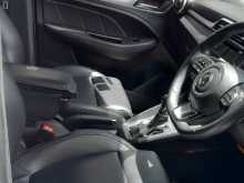 https://riyasewana.com/uploads/mg-zs-51000km-2019-3013590312732.jpg