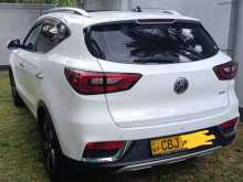 https://riyasewana.com/uploads/mg-zs-company-685920382.jpg