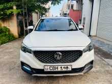 https://riyasewana.com/uploads/mg-zs-essence-2019-417131312872.jpg
