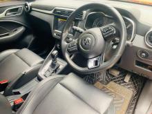 https://riyasewana.com/uploads/mg-zs-fully-12012586504.jpg