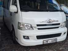 Toyota KDH Design 2015 Van